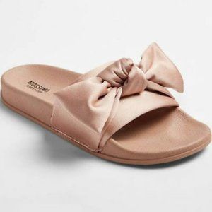 Mossimo Julisa Blush Slide Sandals with a bow